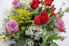 Load image into Gallery viewer, Red & Purple Rose Vase Arraangement