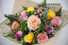 Load image into Gallery viewer, Paper & Petals Rose Bouquet