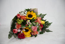 Load image into Gallery viewer, Modern Spring Bouquet