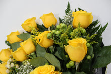 Load image into Gallery viewer, Yellow Rose Bouquet