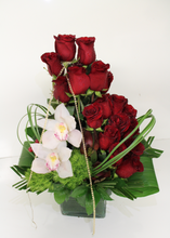 Load image into Gallery viewer, Norma's Key To My Heart Arrangement