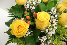 Load image into Gallery viewer, Yellow Rose Vase Arrangement