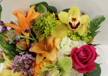 Load image into Gallery viewer, Norma's Just for You Bouquet