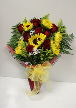Load image into Gallery viewer, Norma's Love and Happiness Bouquet