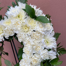 Cargar imagen en el visor de la galería, Red and White Standing Open Heart