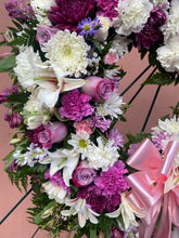 Load image into Gallery viewer, Pink and White Standing Open Heart