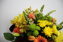 Cargar imagen en el visor de la galería, Autumn Seasonal Arrangement

