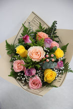 Load image into Gallery viewer, Paper &amp; Petals Rose Bouquet
