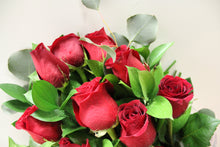 Load image into Gallery viewer, I&#39;m Yours Rose Bouquet
